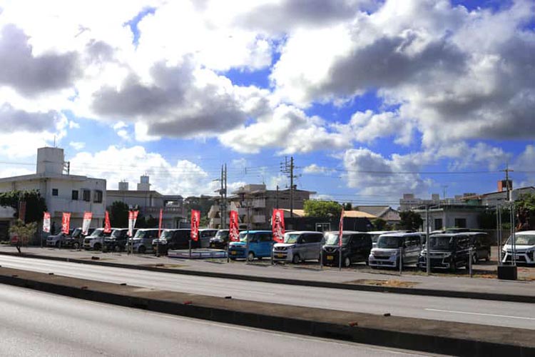 nishi 西自動車商会 南山店 外観